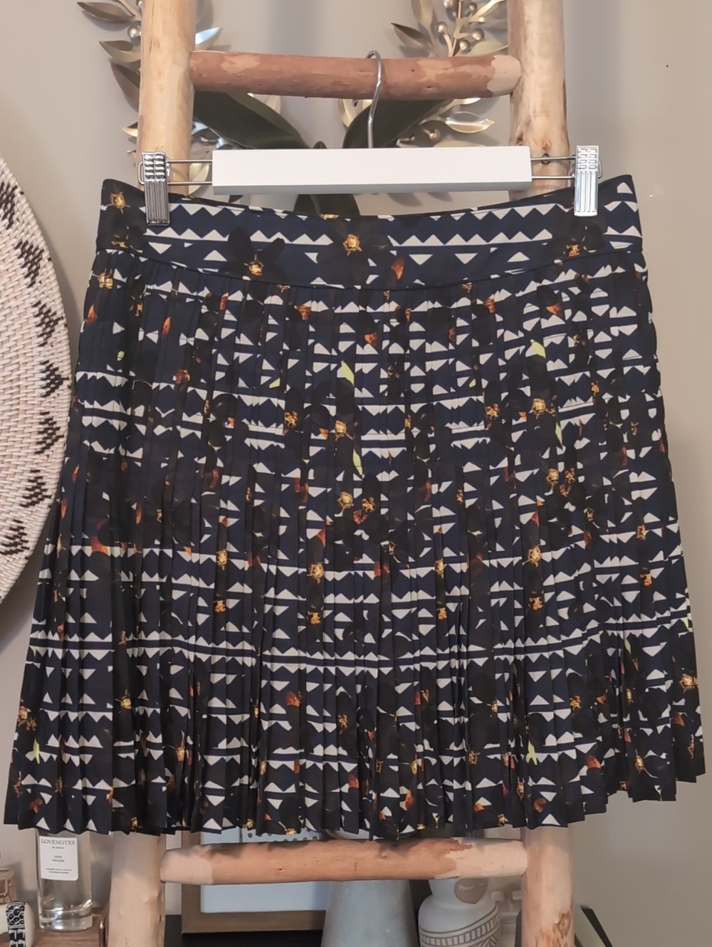 J Crew Navy Pleated Floral Skirt - Sz 4